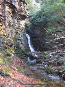 rock creek falls 013.jpg (456422 bytes)
